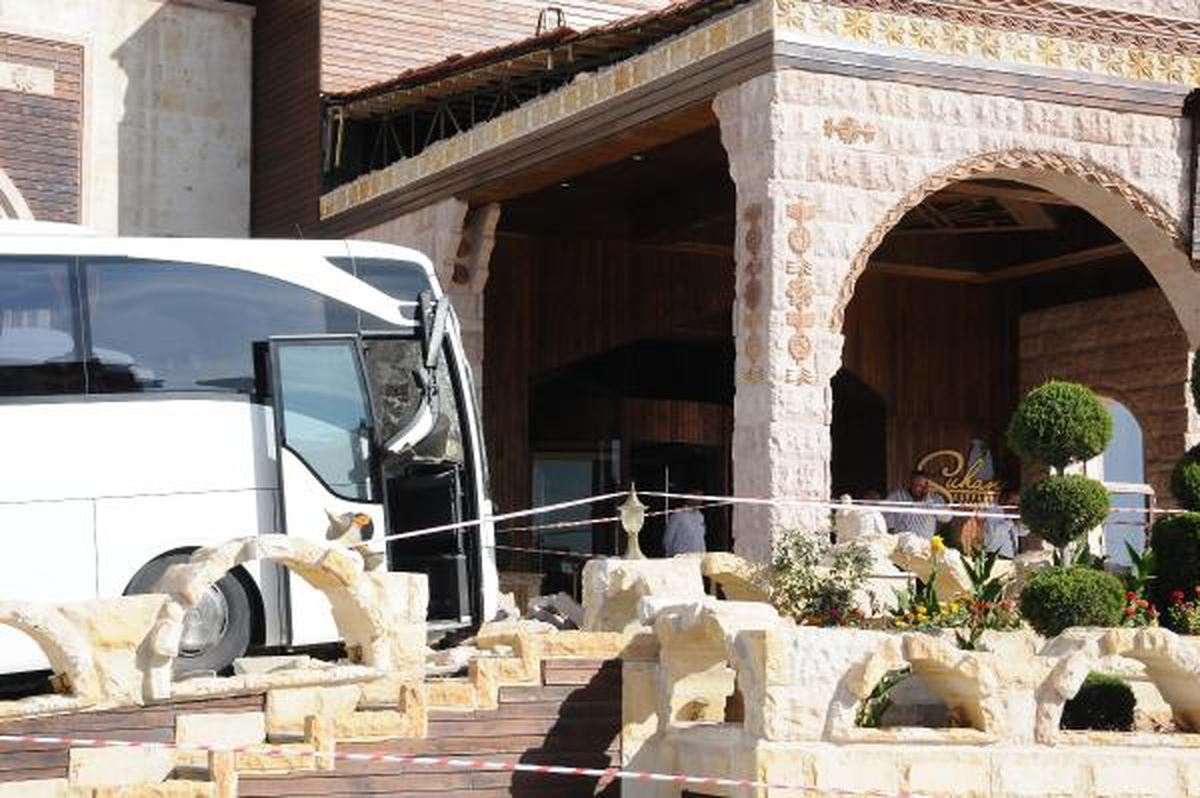 Avanos\'ta Otel Sundurmasının Yan Tablası Çinli Turist Öldü