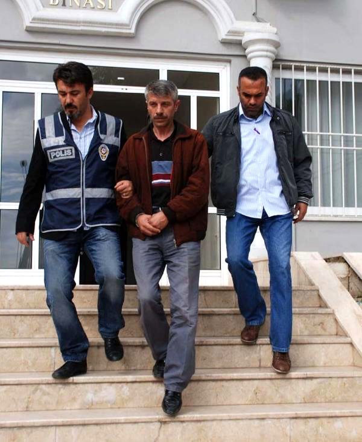 Aydın\'da Polisten Uyuşturucu Operasyonu