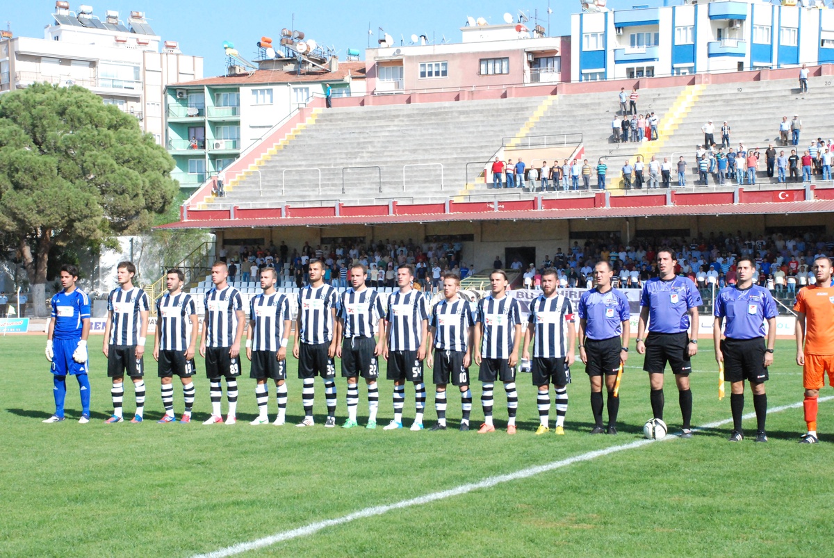 Aydınspor 1923 Ümraniye\'yi Ağırlıyor