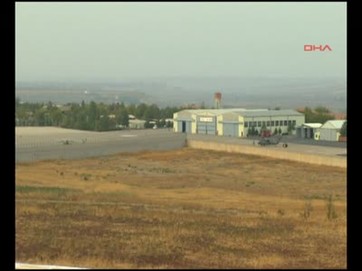Diyarbakır Ek1 Genelkurmay\'dan \'Asker Sevkiyatı Havadan Yapılsın\' Emri