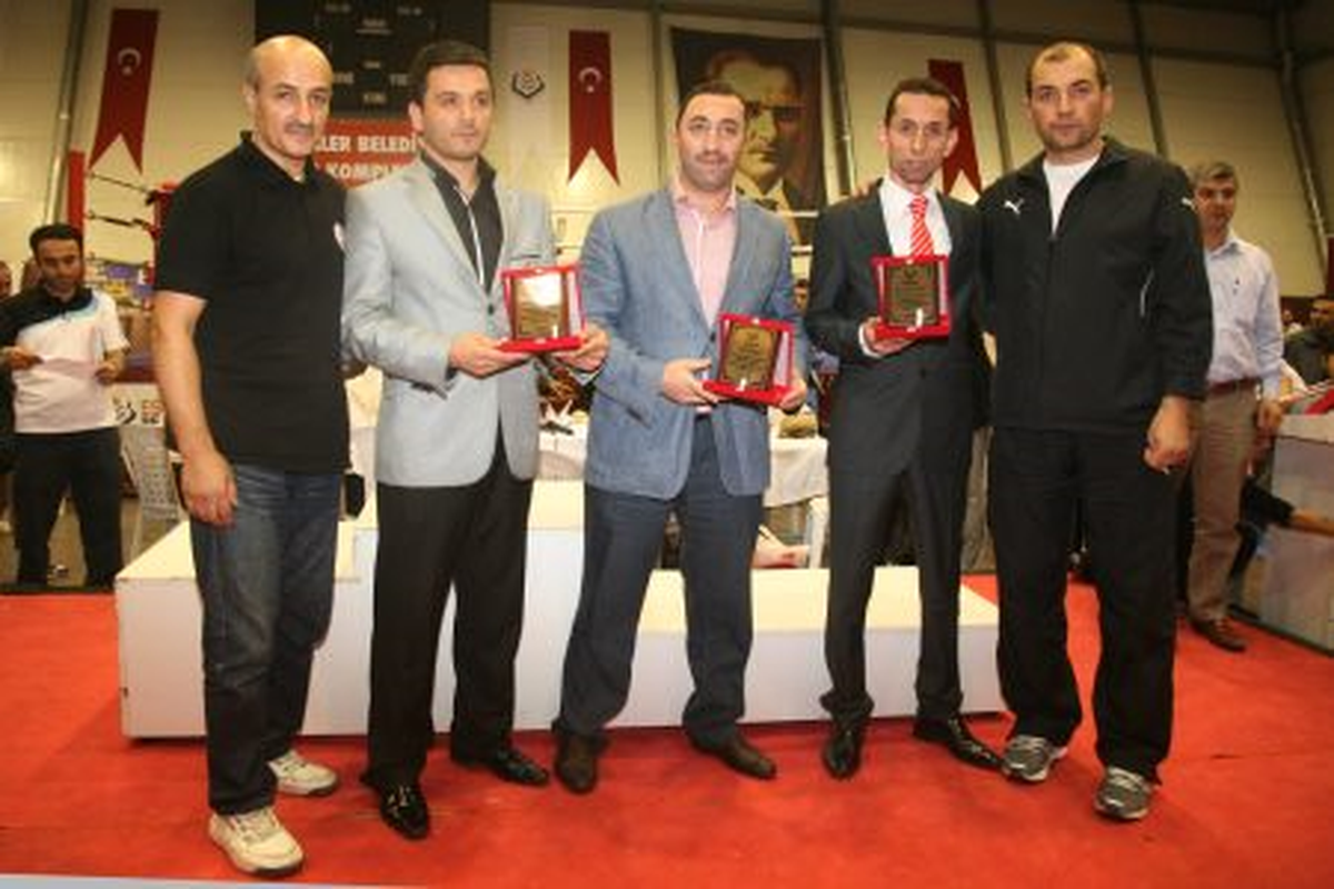 Esenler, Taekwondo\'da Şampiyon
