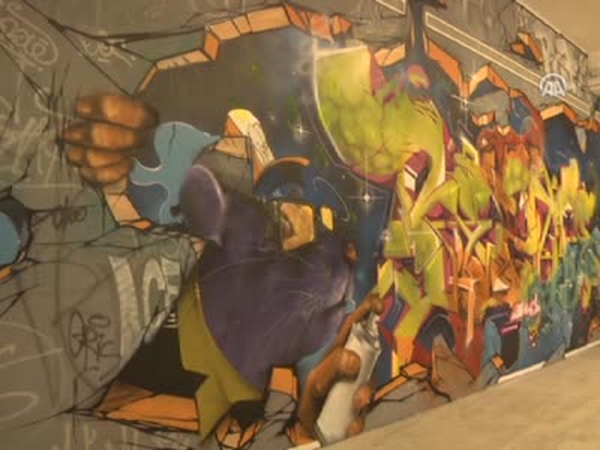 Kapalı Alanda Grafiti Sergisi