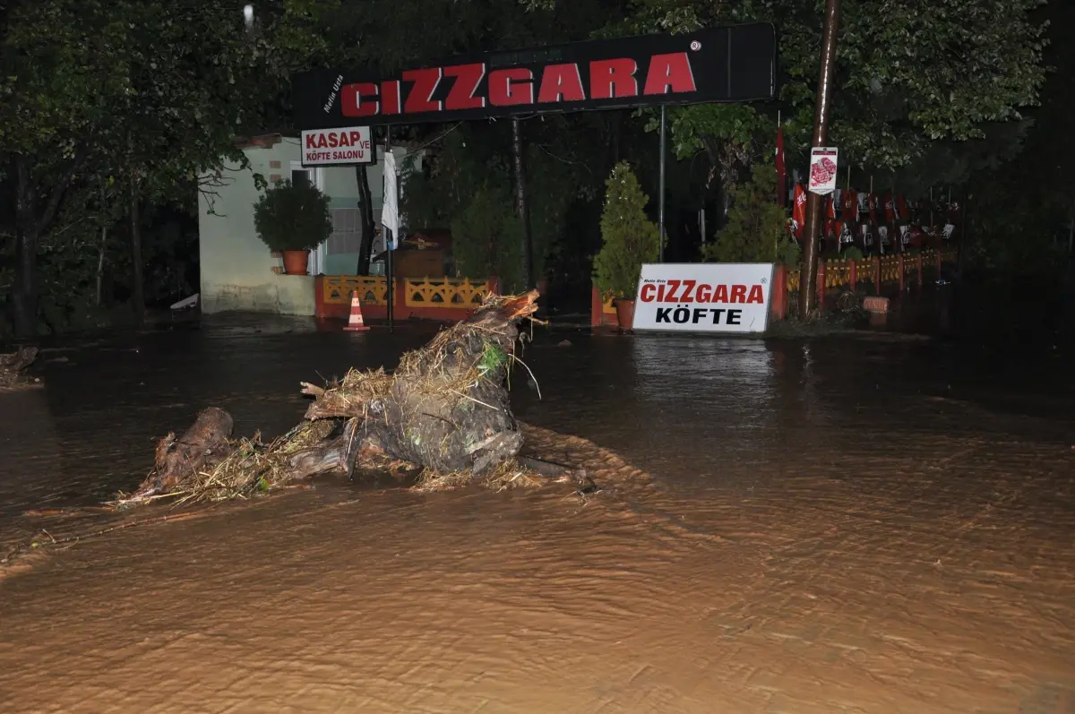 Kırklareli\'de Sel Can Aldı