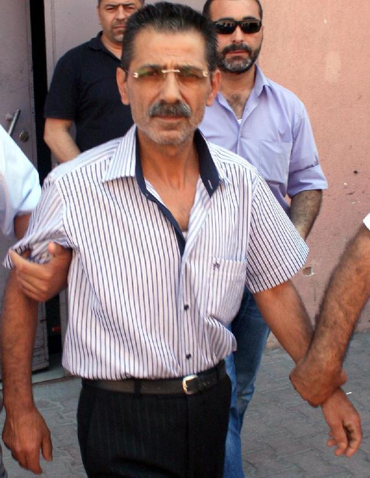 Kızını ve Sevgilisini Öldüren Babaya Ömür Boyu Hapis Cezası