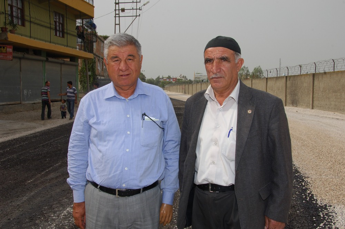 Muhtar\'dan Aldırmaz\'a \'Hizmet\' Teşekkürü