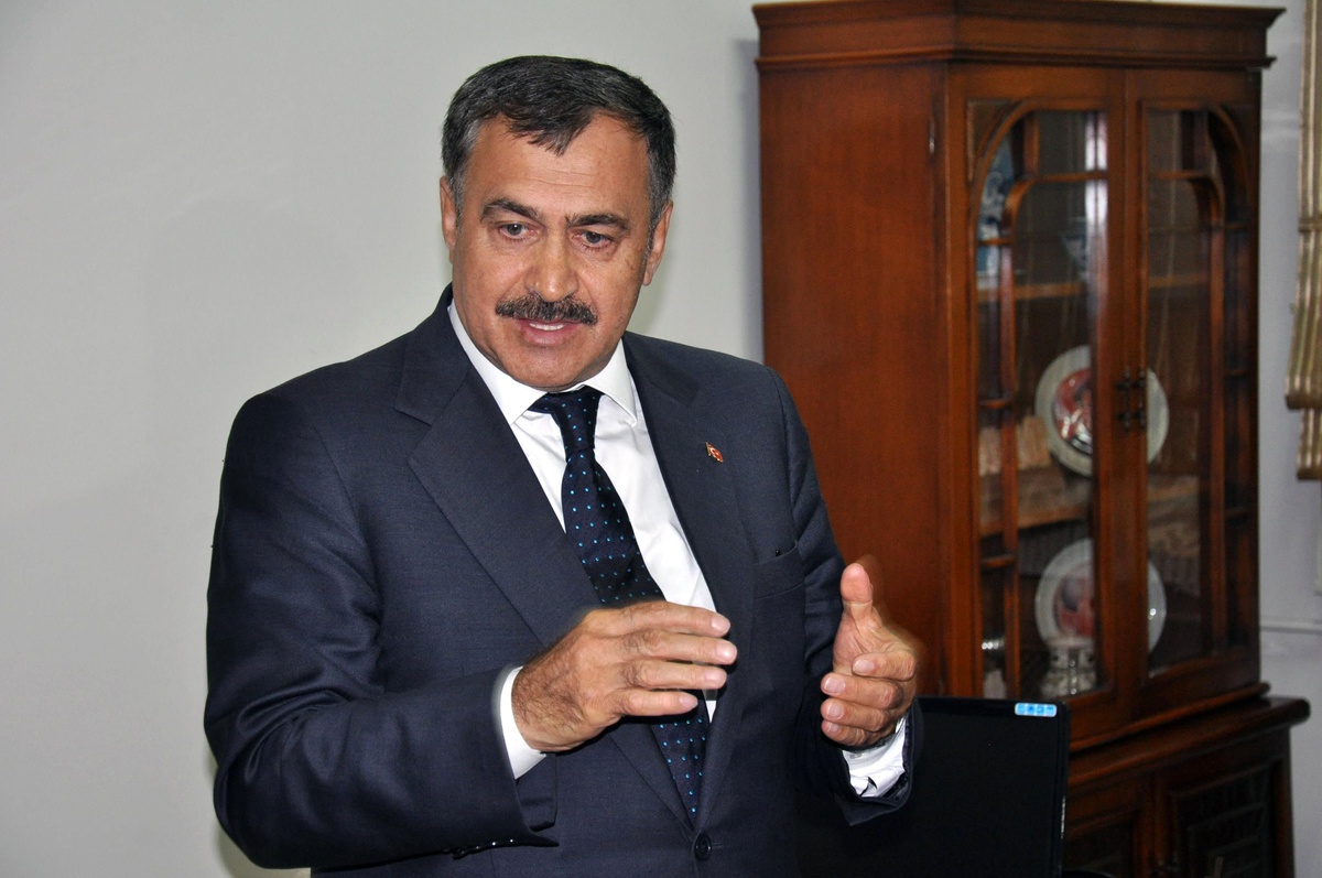Orman ve Su İşleri Bakanı Eroğlu\'ndan Kurban Uyarısı