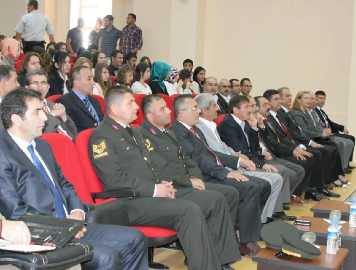 Osman Gazi Üniversitesi Eğitim Fakültesi Dekanı Prof. Dr. Selahattın Turan Açıklaması