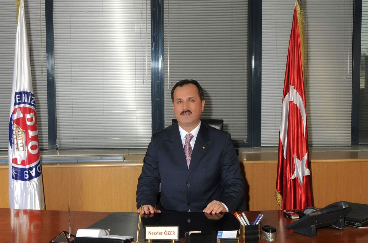 Özer, "İki Bayramı Birlikte Kutlamanın Heyecanını Yaşıyoruz"