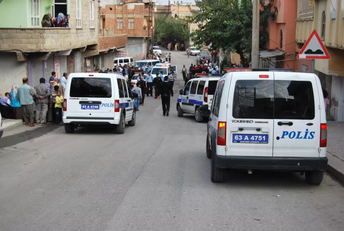 Şanlıurfa\'da Silahlı Kavga: 2 Yaralı