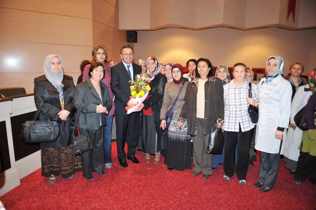 Şanlıurfa Gezisinden Dönen Kadınlardan Başkan Tiryaki\'ye Teşekkür Ziyareti
