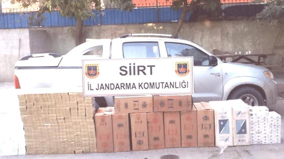 Siirt\'te 13 Bin 500 Paket Kaçak Sigara Ele Geçirildi