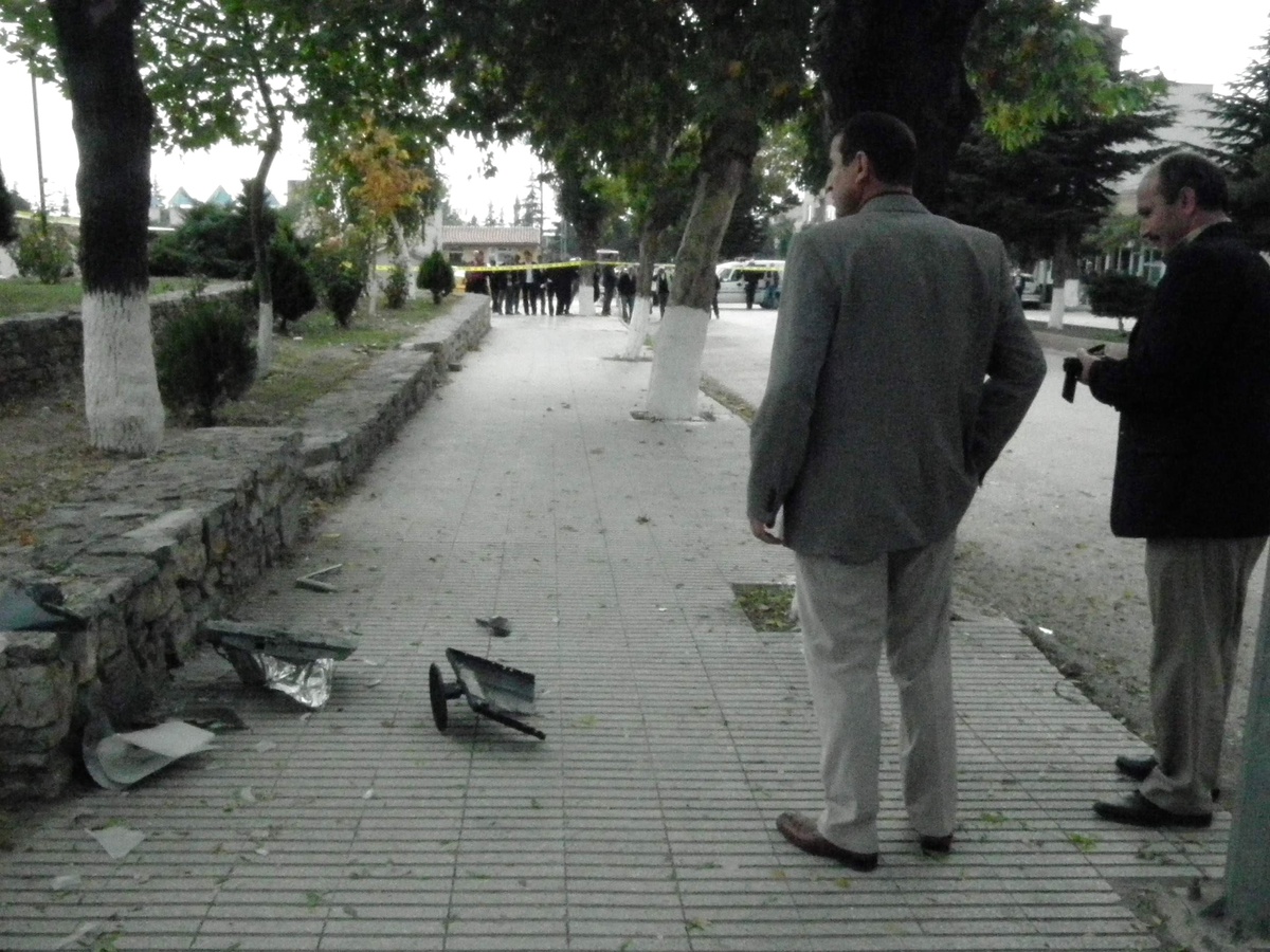 Şüpheli Monitör Fünyeyle Patlatıldı