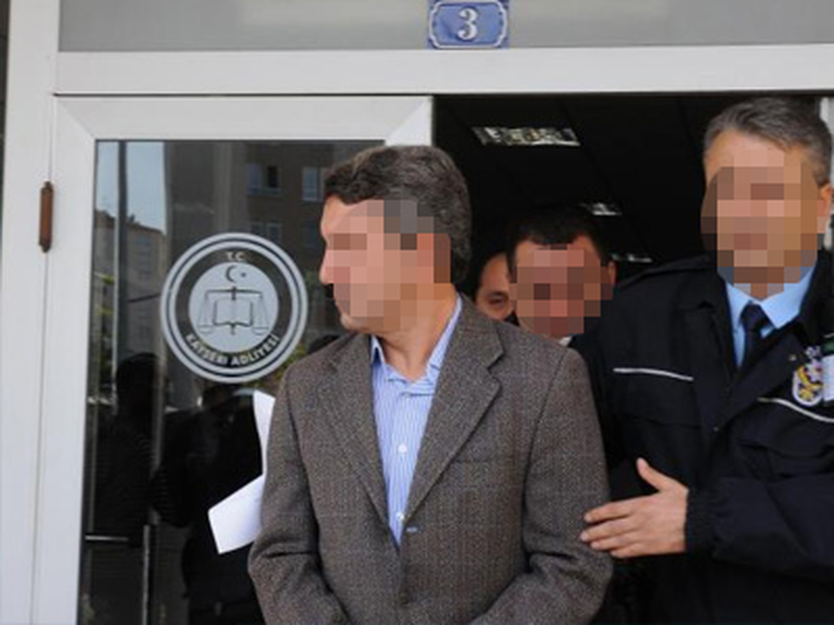 Tacizci Öğretmene Tarihi Ceza