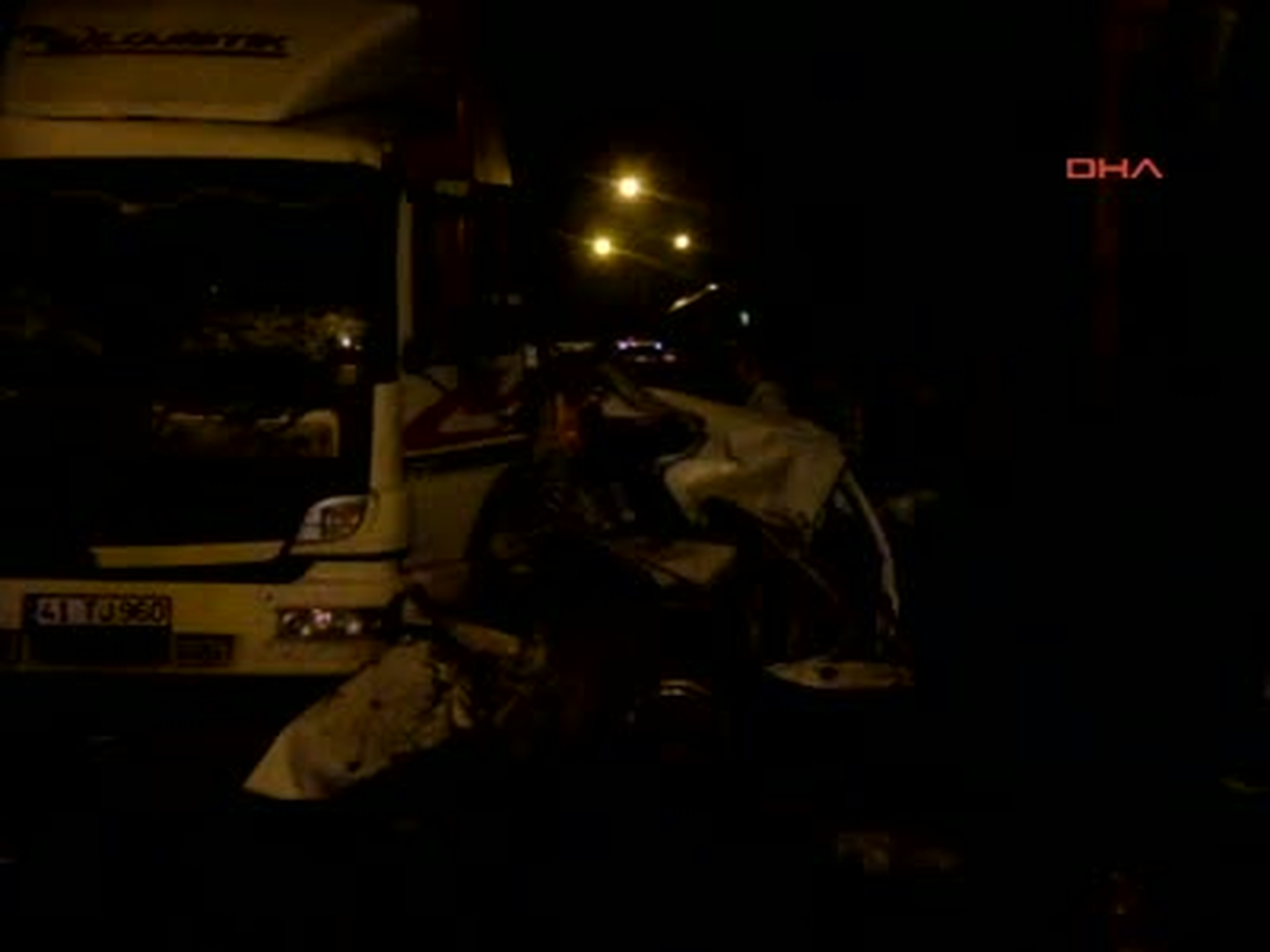 TEM Otoyolu\'nda Zincirleme Kaza: 1 Ölü