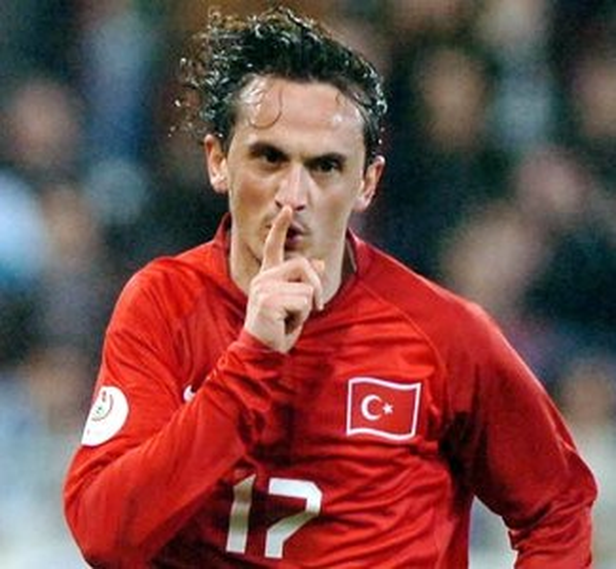 Tuncay Şanlı Eleştirilere Twitter Sayfasından Cevap Verdi