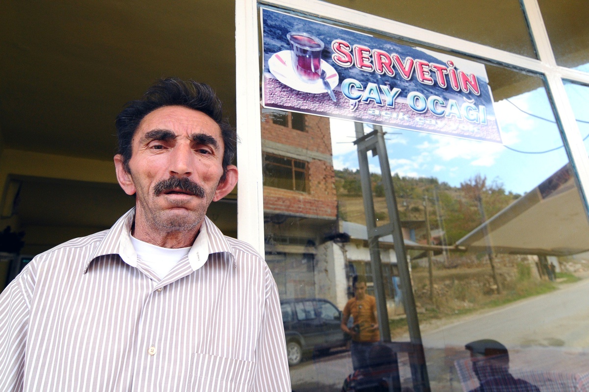 25 Yıllık Huyundan Vaz Geçmiyor: Açık Çay Yok !