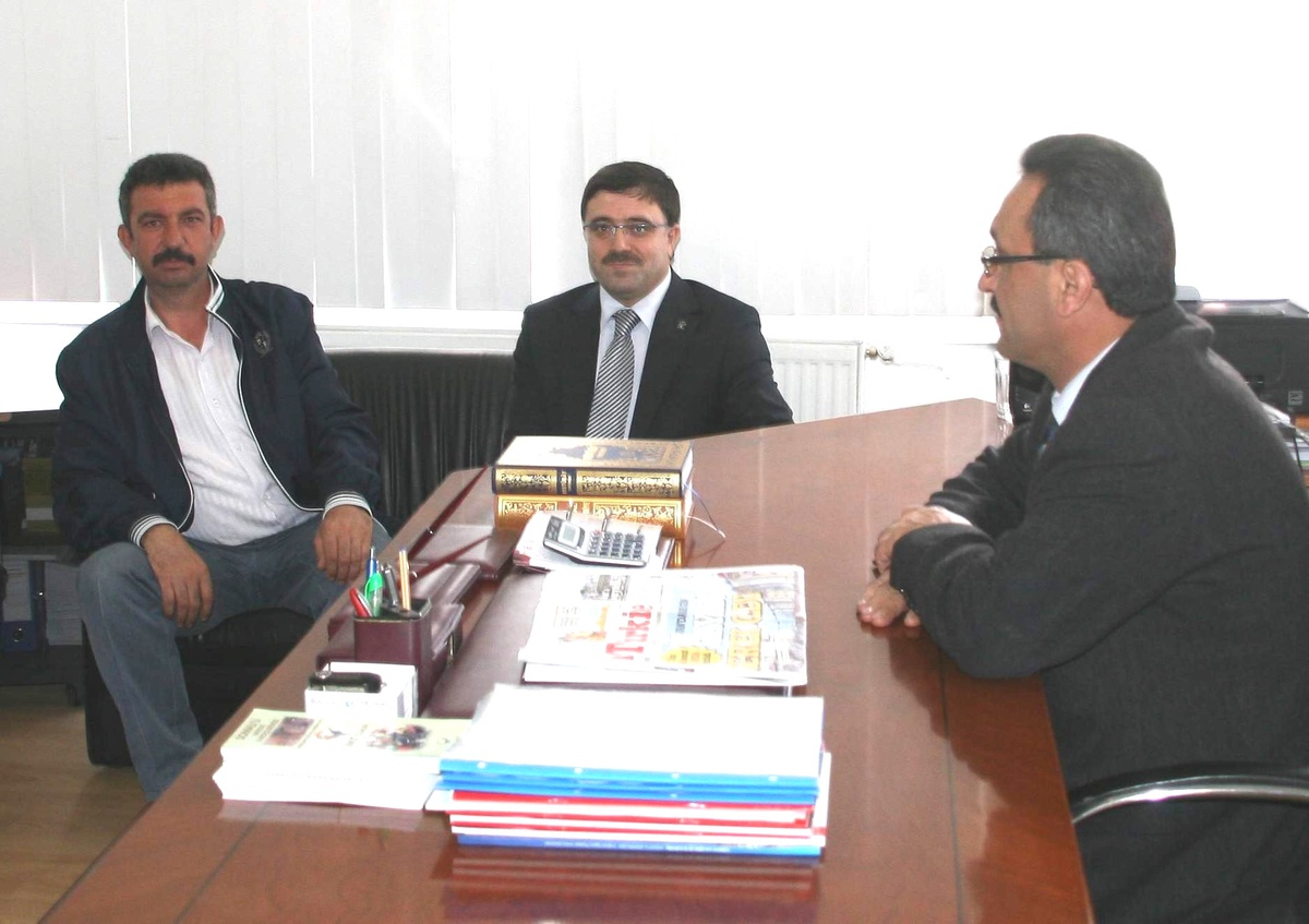 AK Parti Yozgat Milletvekili Başer İha\'yı Ziyaret Etti