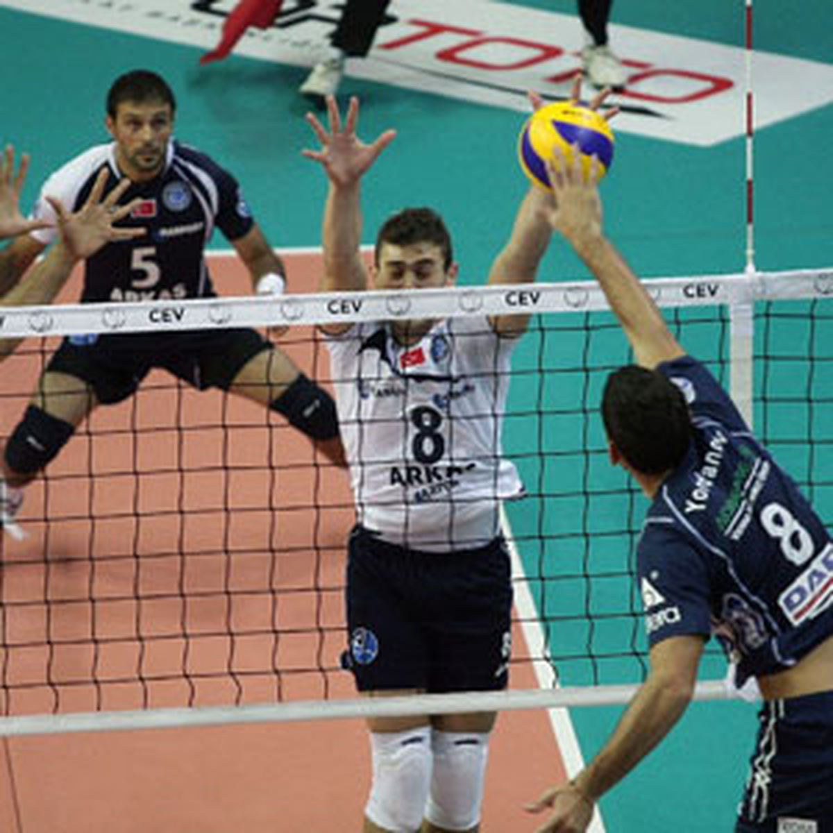 Arkas-Marek Unıon: 3-1