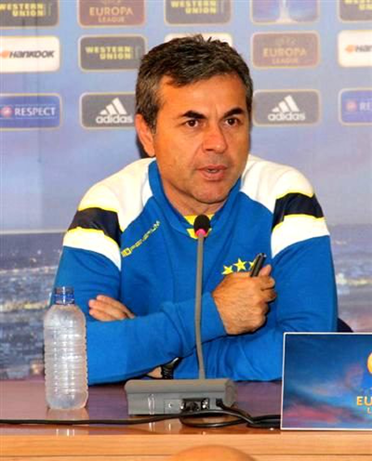Aykut Kocaman."Limassol ile Oynayacağımız İki Maç Sonunda Avantaj Yakalamak İçin Kazanmamız Gerek"...