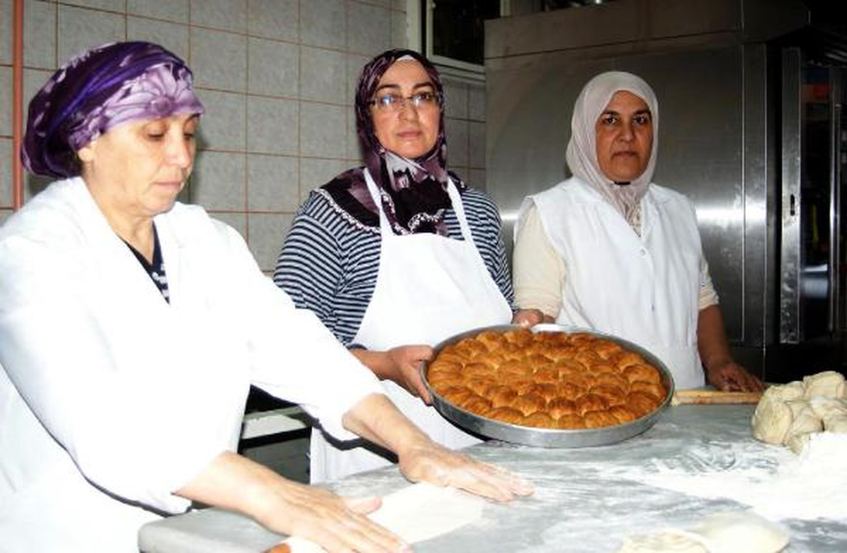 Çalışan Kadınlara Bayramlık Destek
