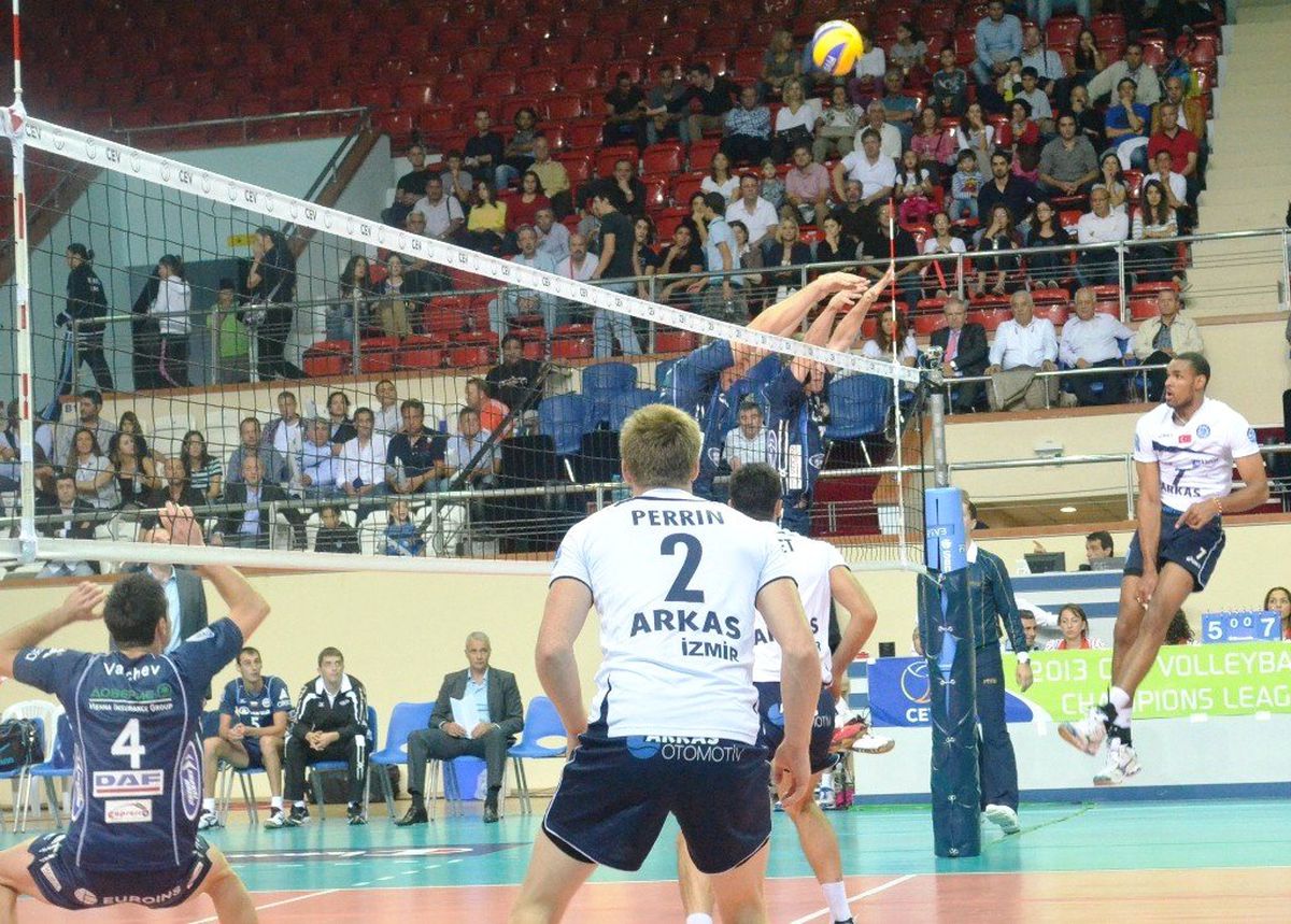 Cev Voleybol Şampiyonlar Ligi