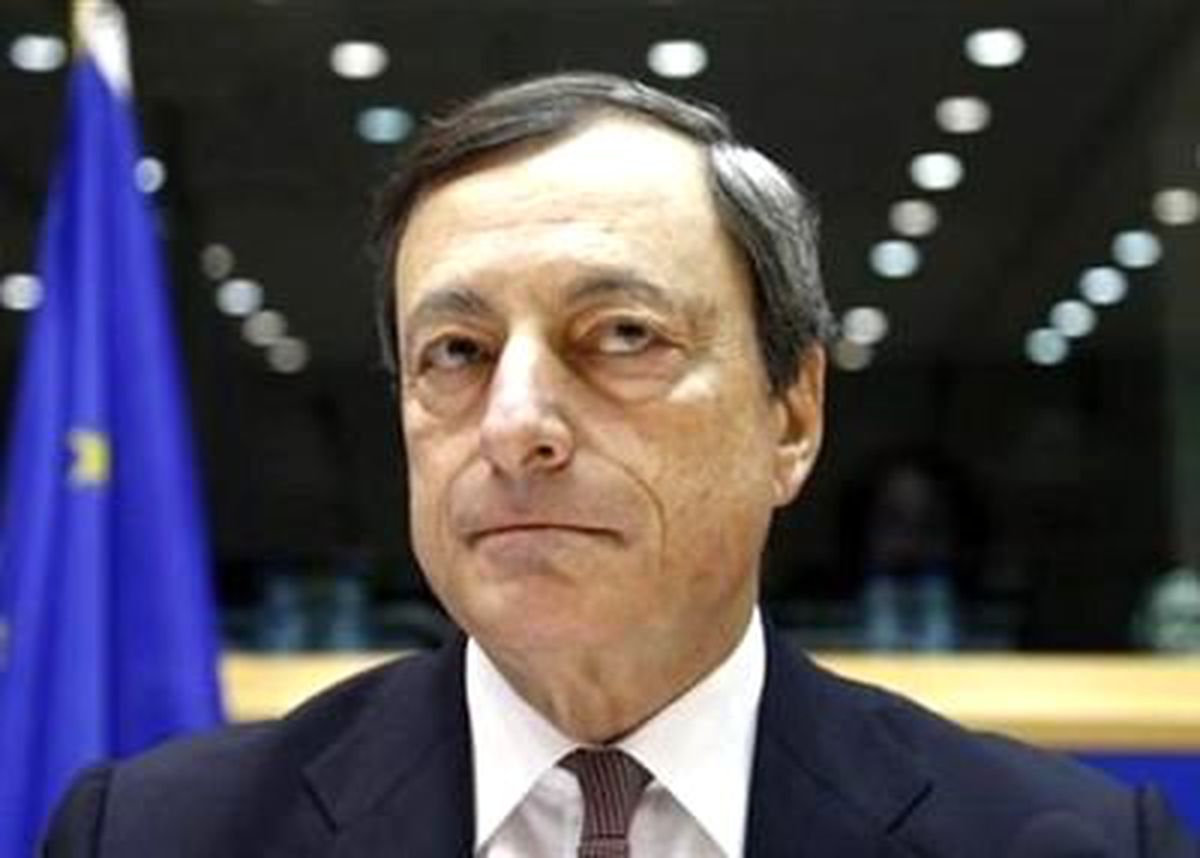 Draghi Aslanların Önüne Çıkıyor