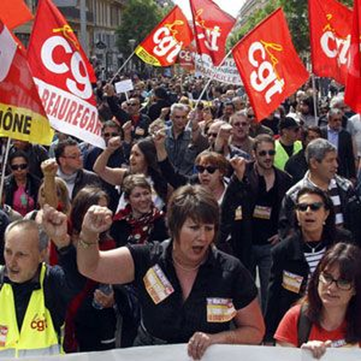 Kadın Hakları Savunucuları, Londra\'da Protesto Yürüyüşü Yaptı