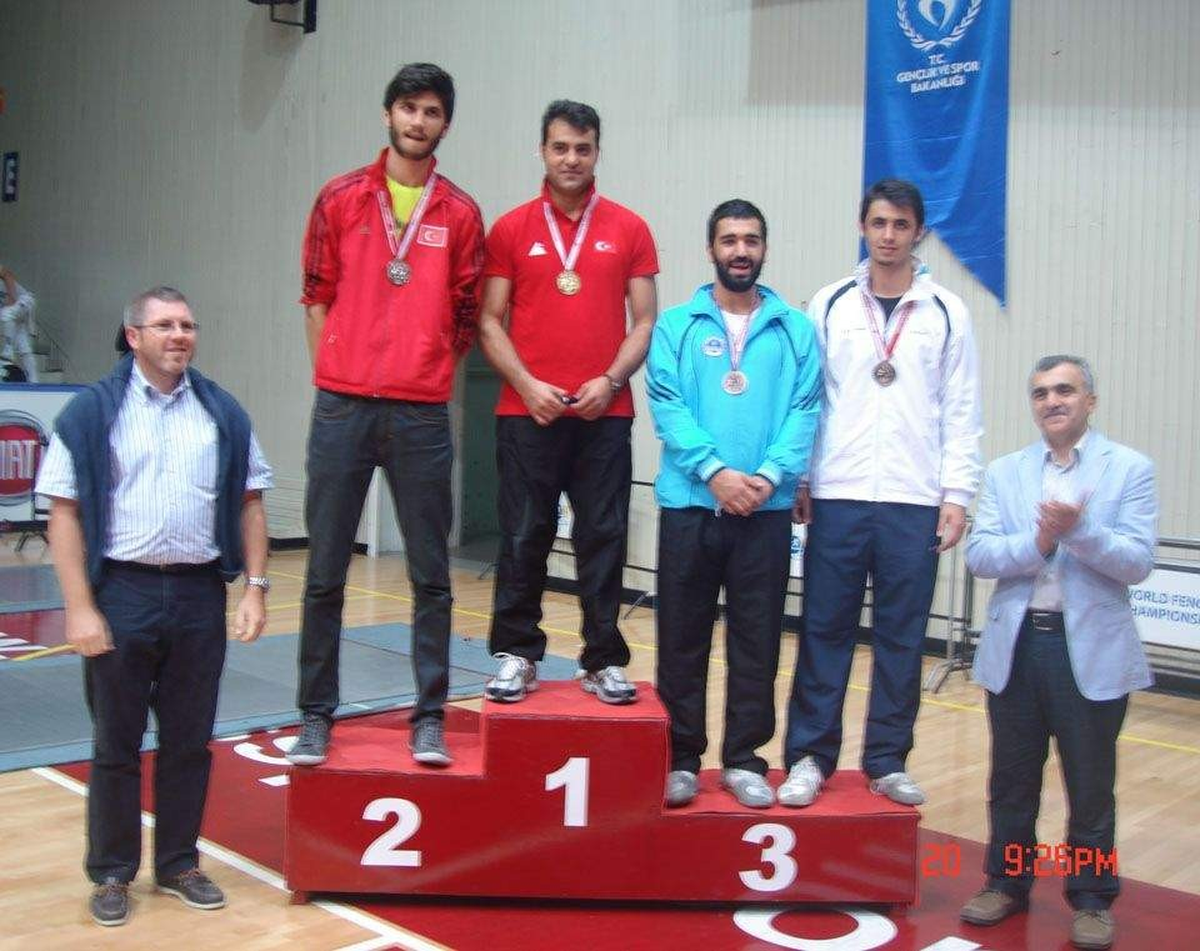 Kılıçlar Coşkunöz İçin Çekildi