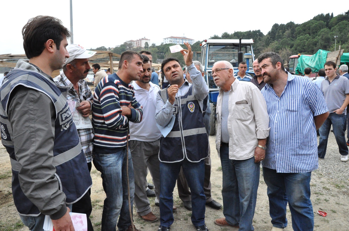 Kurban Pazarında Sahte Para Uyarısı