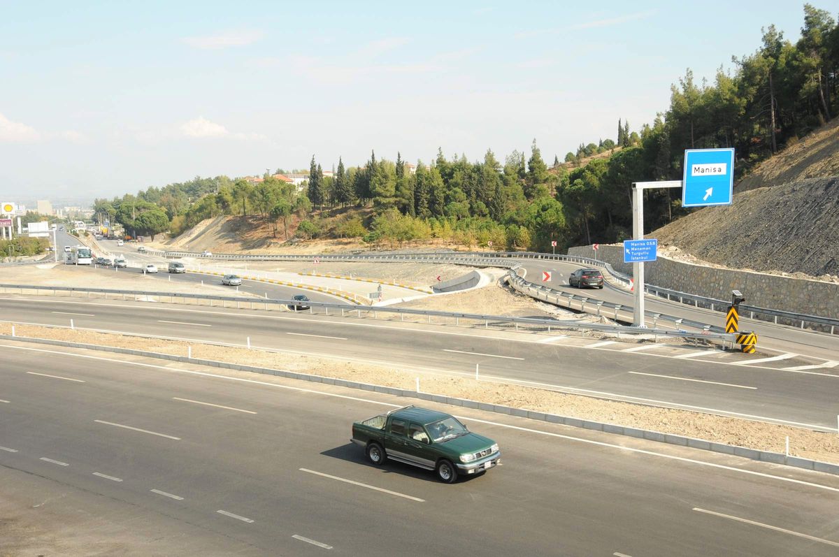Manisa\'nın Şehir İçi Trafiği Rahatlayacak