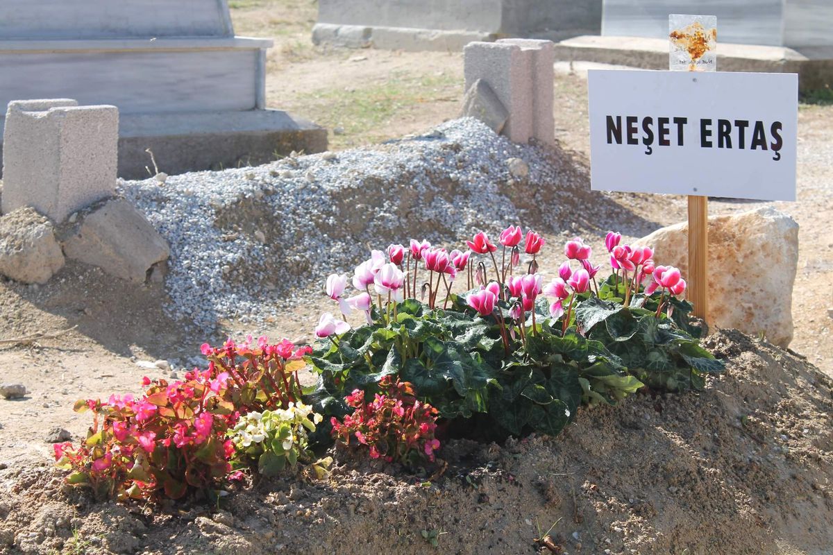 Neşet Ertaş Unutulmadı