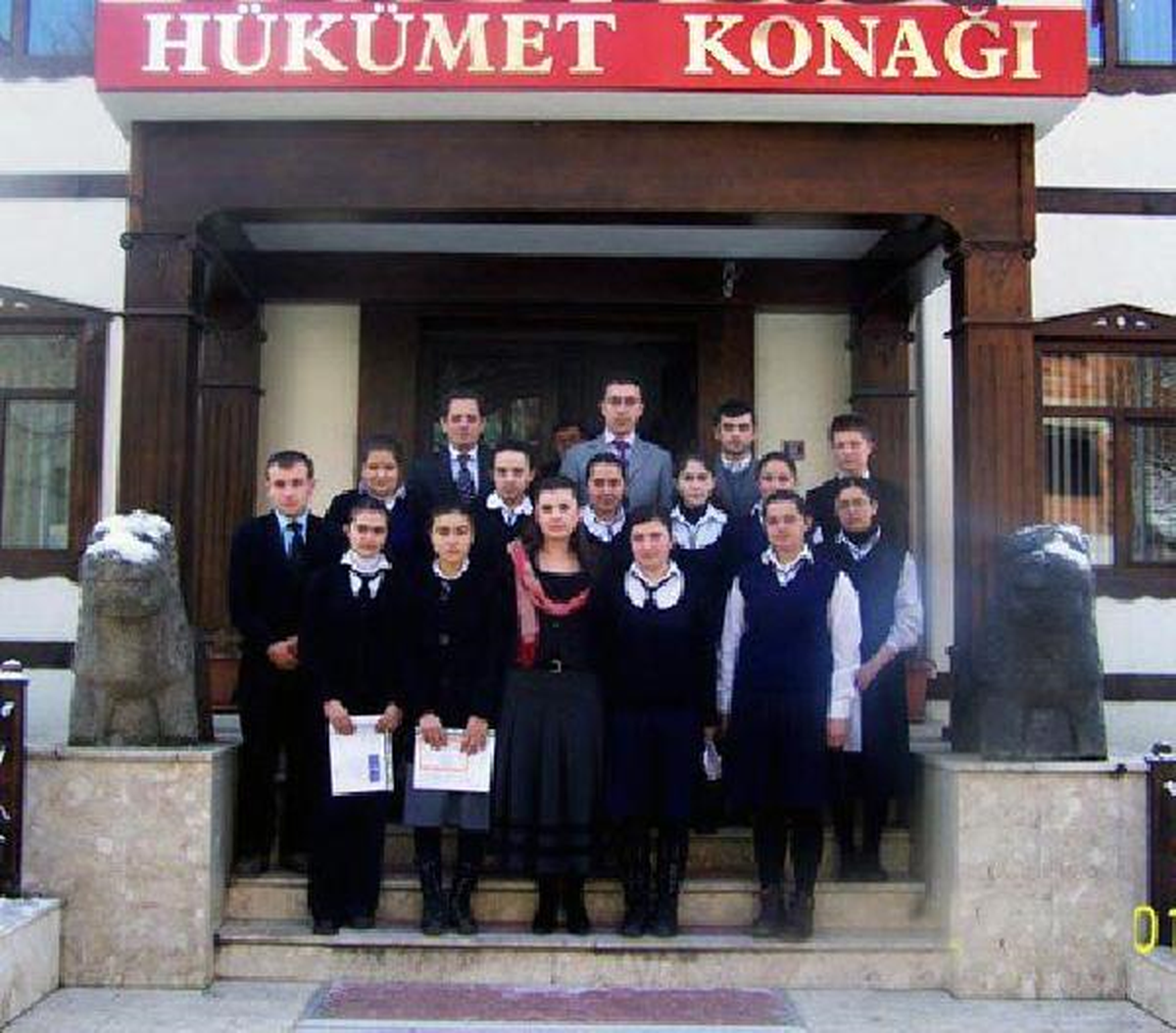 Sınırdaki \'Kaymakam Abla\' Rol Model Oldu
