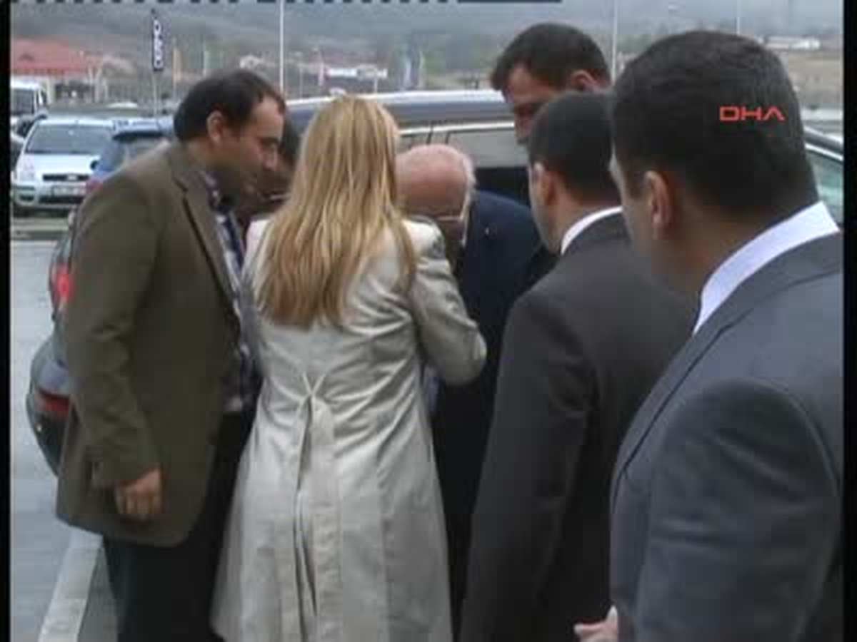 Süleyman Demirel Herkes Barışın Teşvik Edilmesine Yardımcı Olsun
