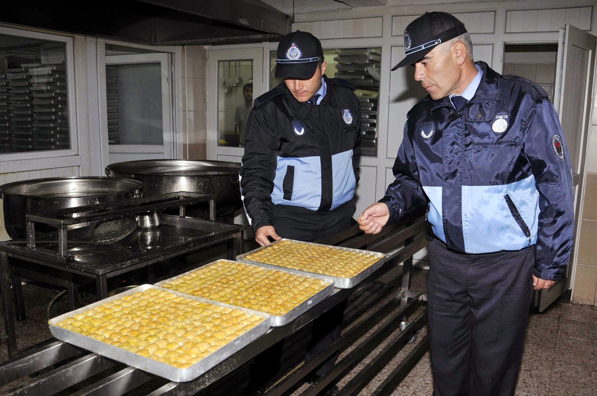 Yenimahalle Belediyesi\'nden Bayram Denetimi