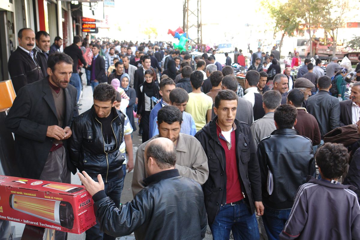 Yüksekova\'da Kurban Bayramı Hazırlığı