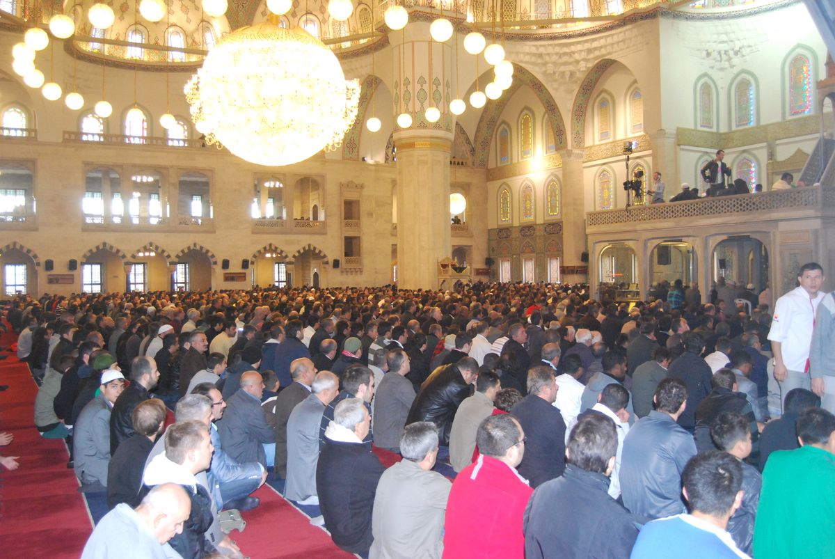 Ankara\'da Bayram Namazı