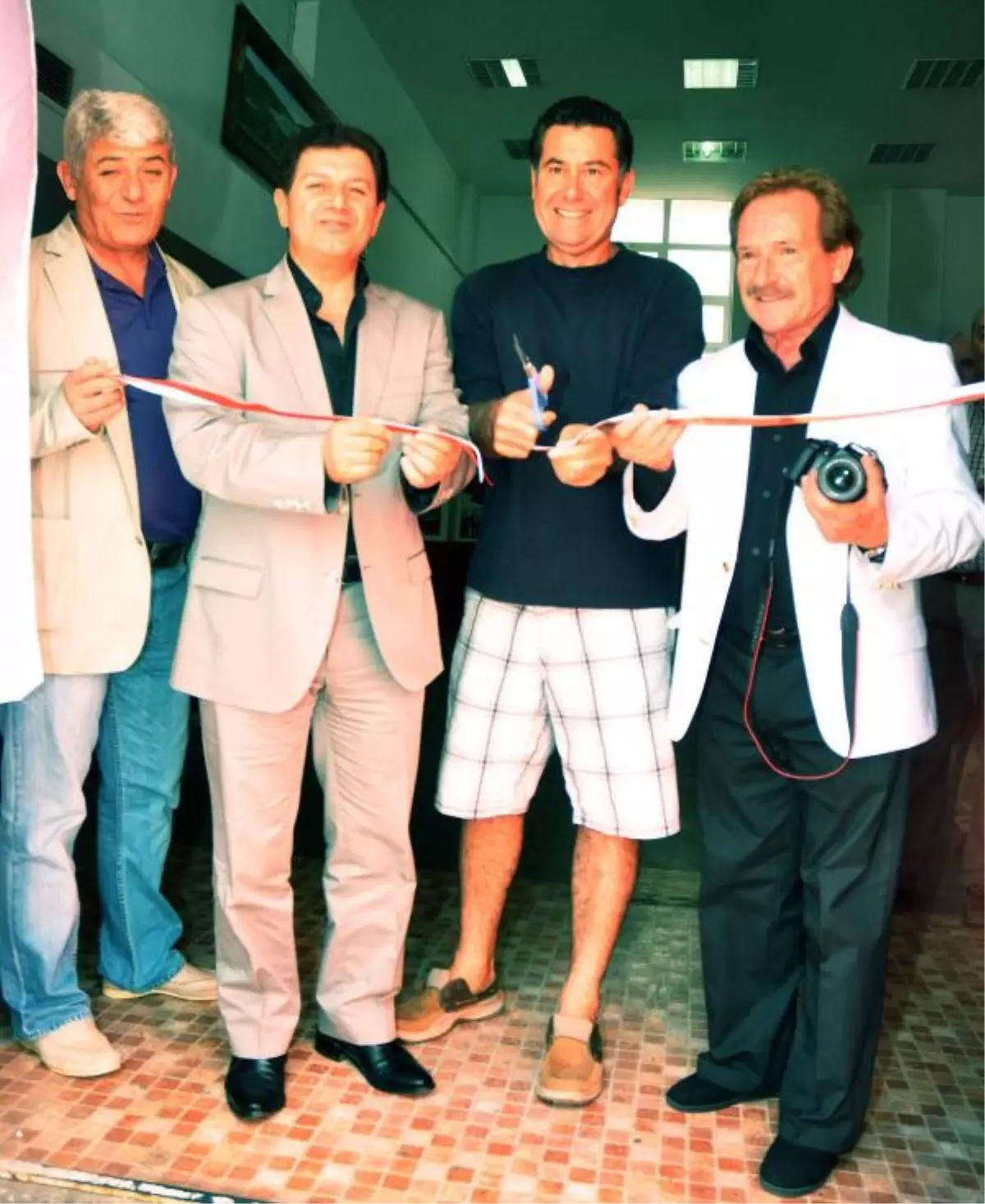 Atatürk Aşığı Gazeteciden Anlamlı Sergi