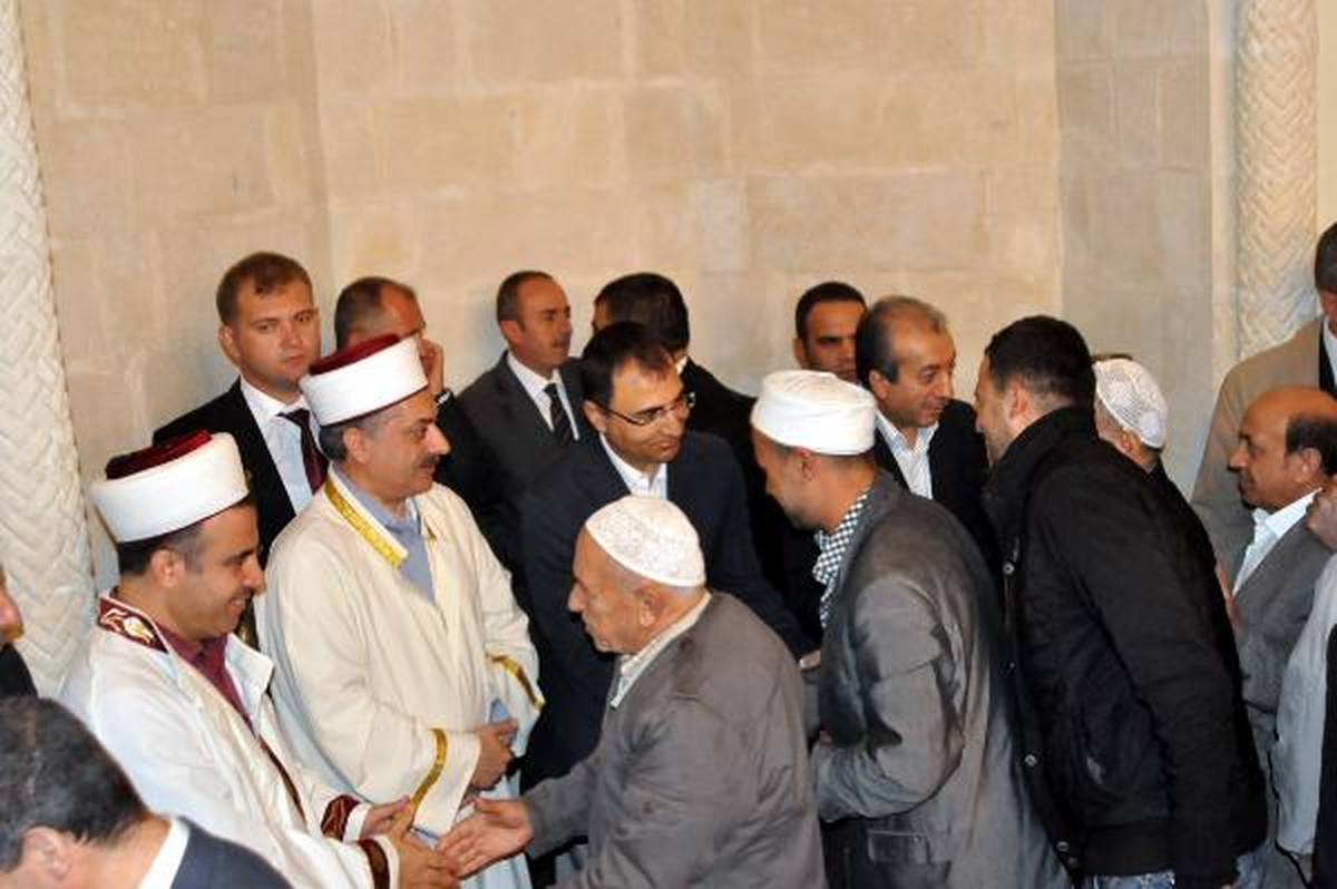 Bakan Eker, Bayramda Diyarbakır\'da