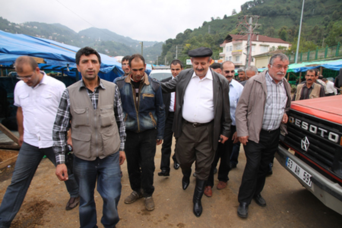 Bakırcı Kurban Satış ve Kesim Alanını Gezdi