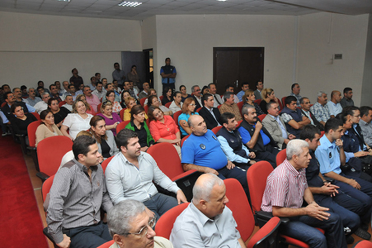 Başkan Savaş, Belediye Personeliyle Bayramlaştı
