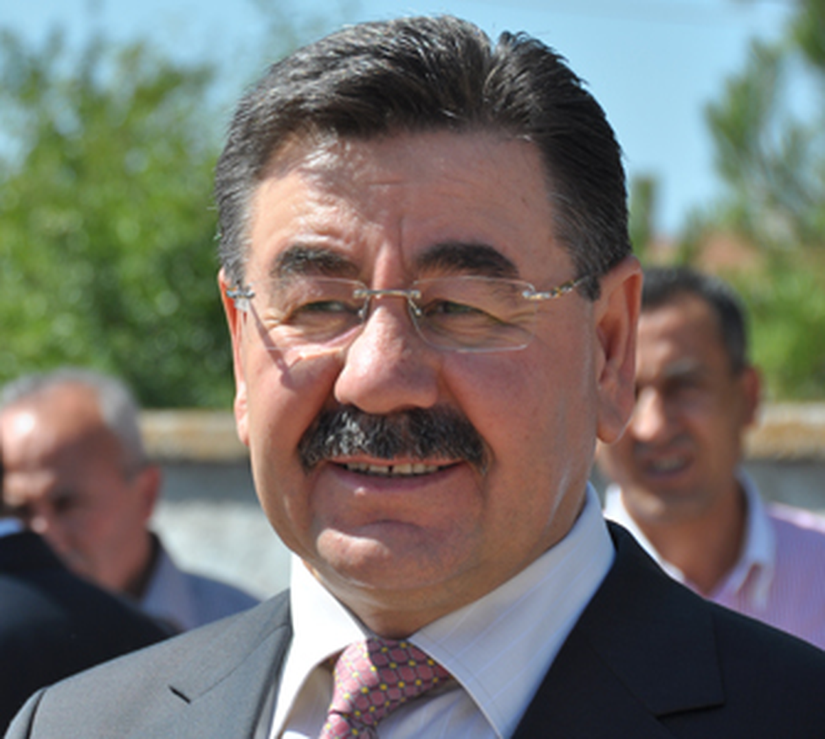 "Bayram Coşkunuz Hiç Bitmesin"
