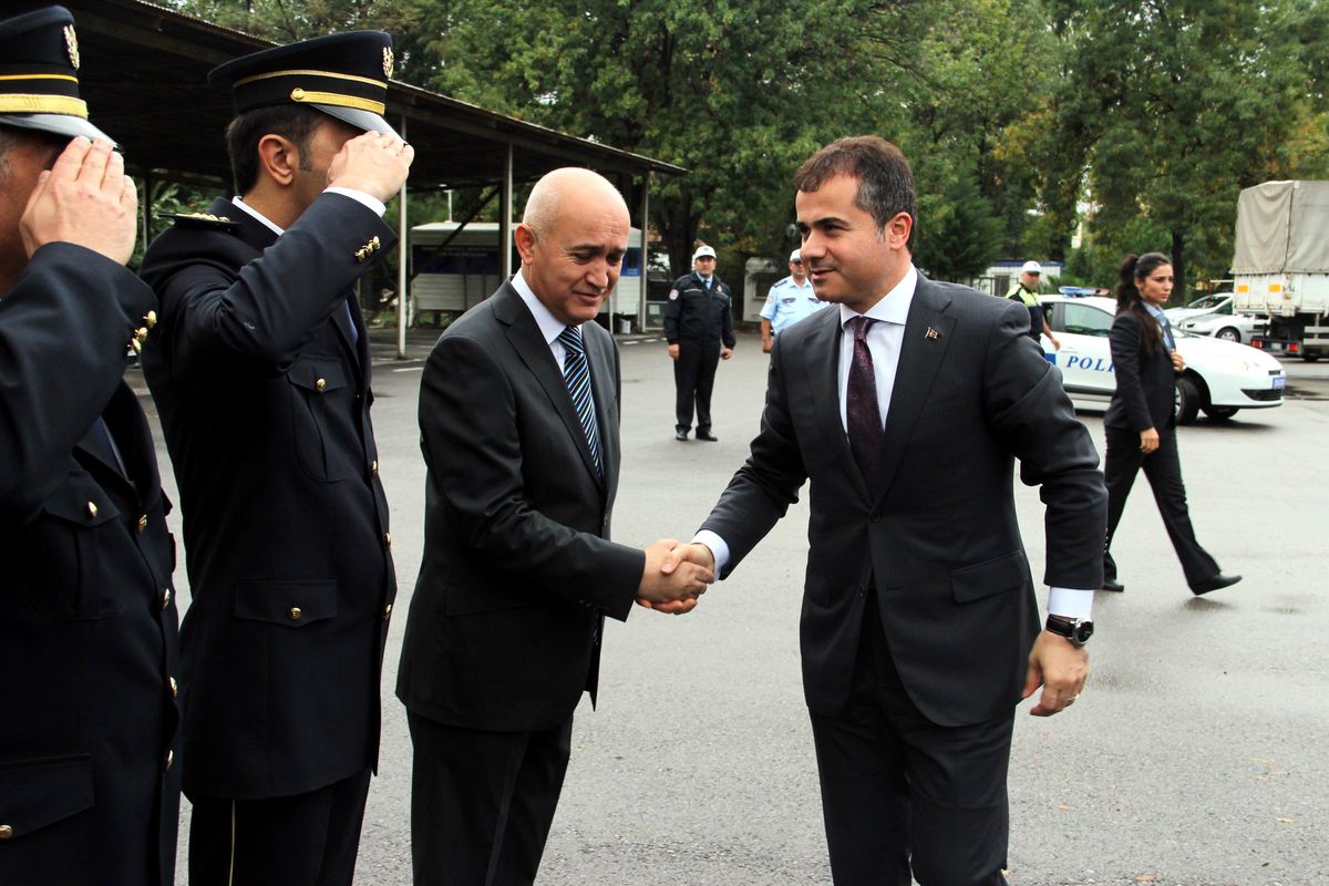 Devlet ile Millet Bayramlaştı