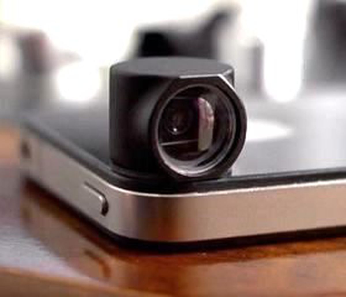 Hilo Lens ile İphone Kamera Açısını Değiştirebilirsiniz