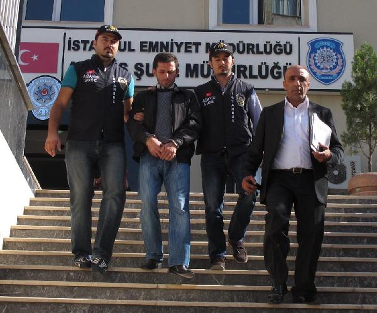 İstanbul\'da Öldürdü Mersin\'de Yakalandı