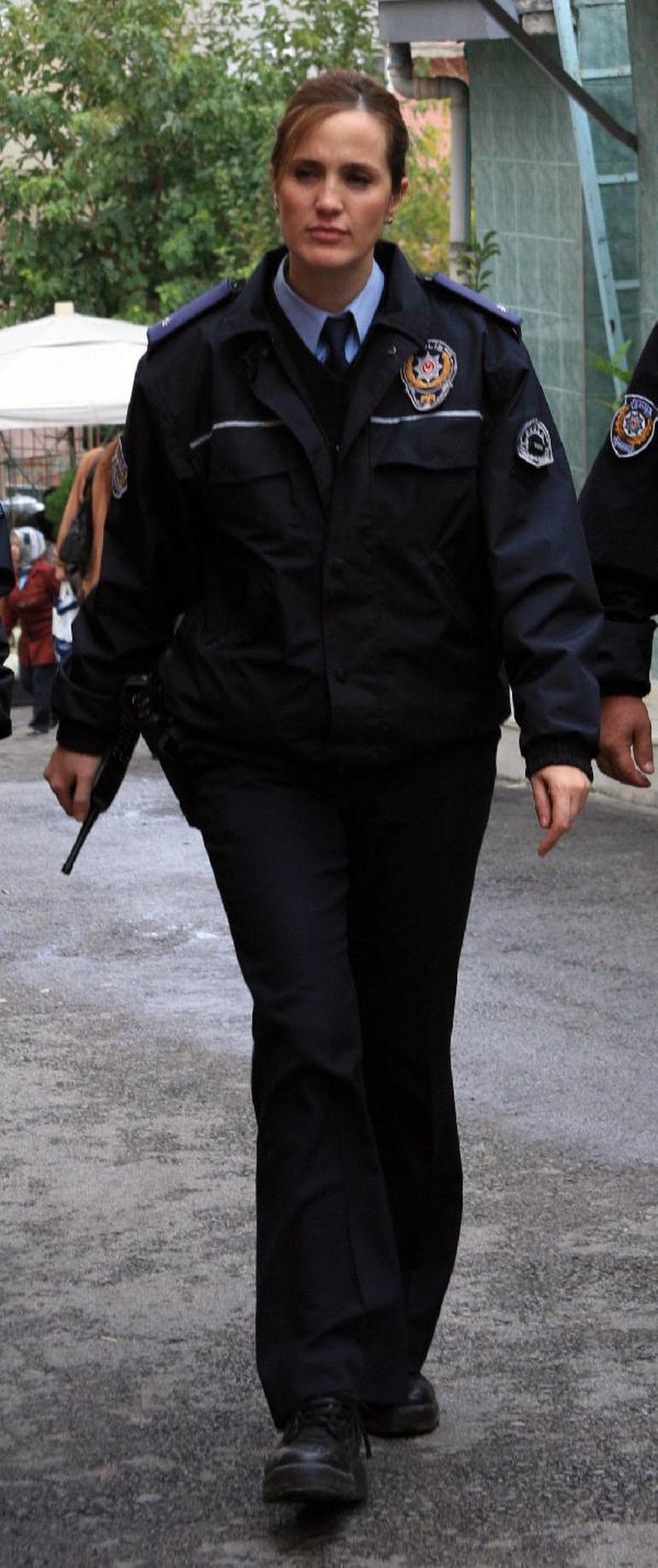 Kadın Komiser, Evden Altın Çalan Hırsızı 3 Dakikada Yakaladı