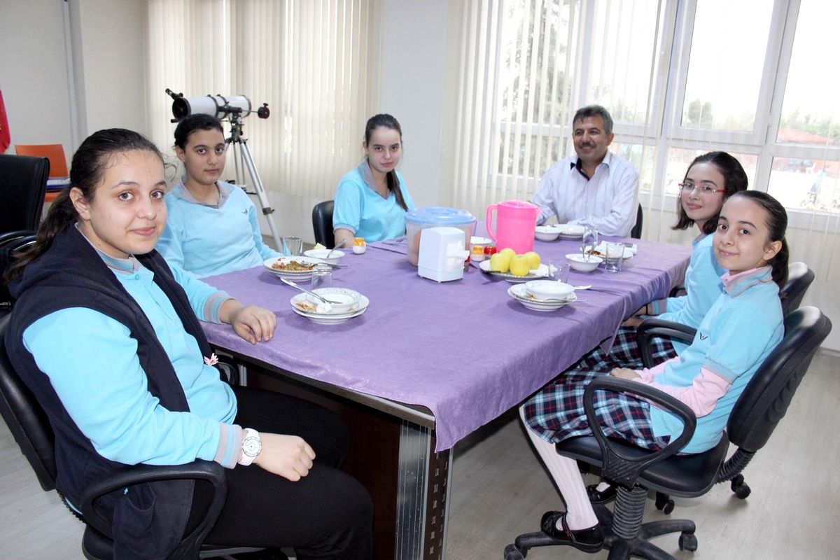 "Müdürümle Yemek" Projesi