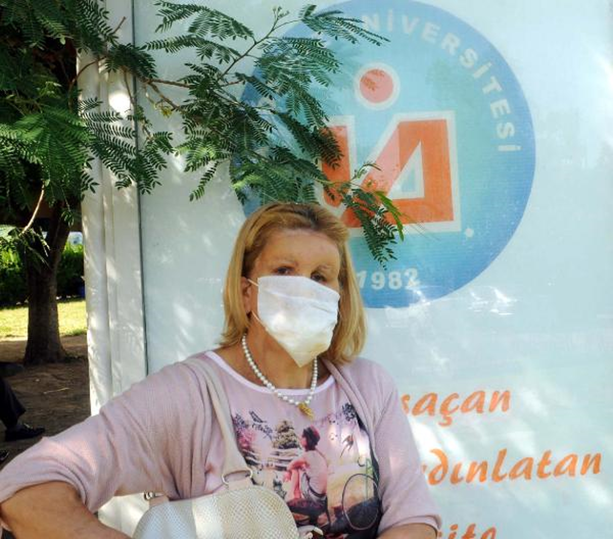 Yüz Nakli İçin Sabırla Bekliyor