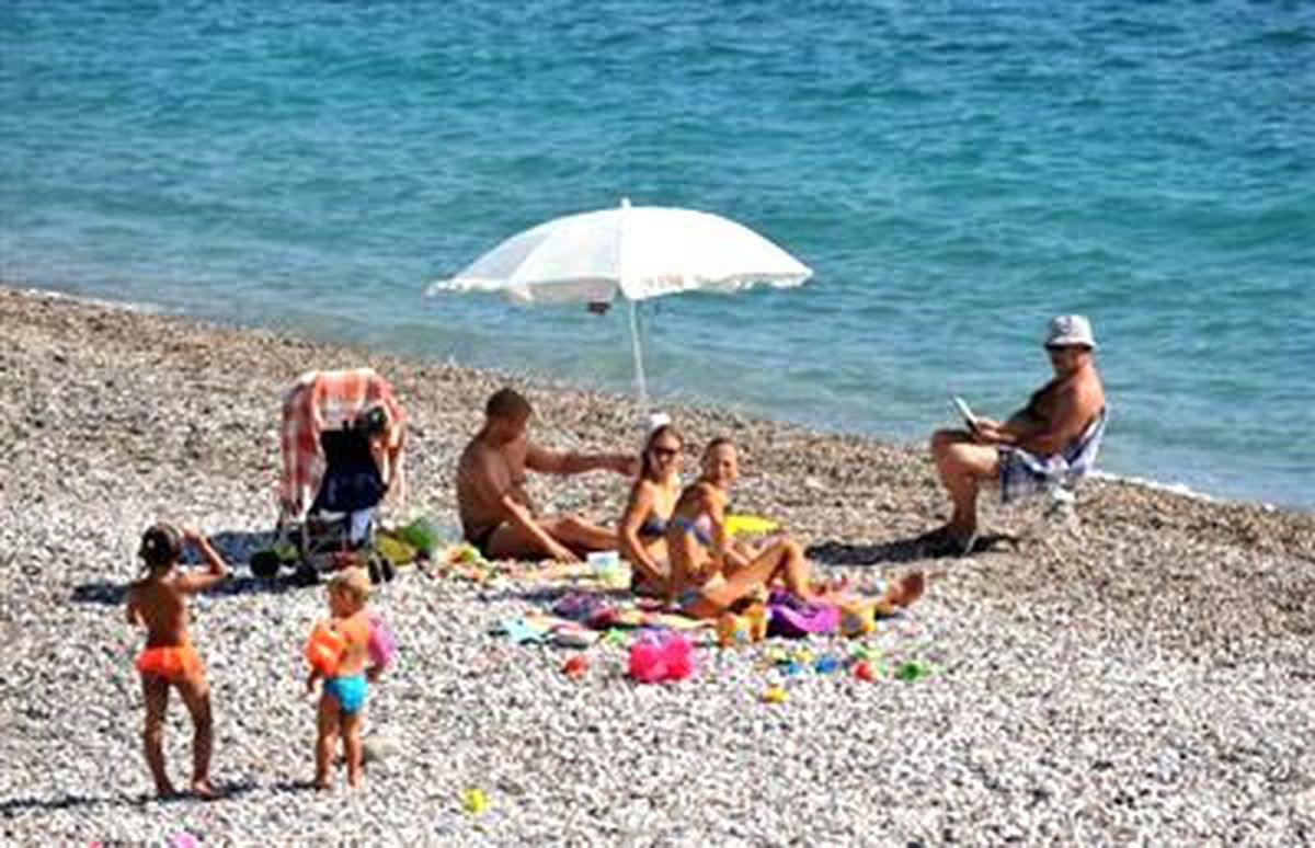 Antalya\'da Bayram Güneşi
