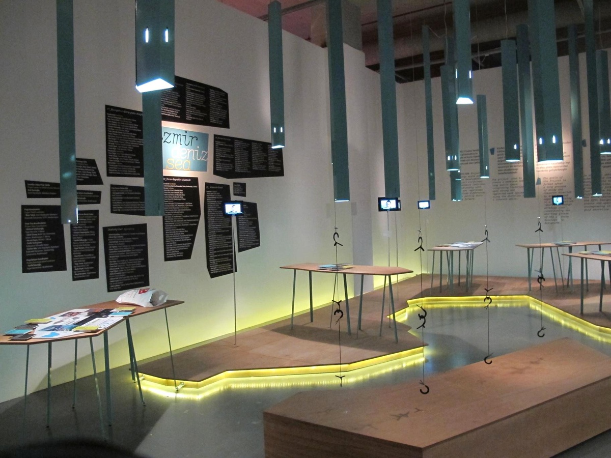 İzmir Büyükşehir Belediyesi İstanbul Tasarım Bienali\'ne "Kıyı Tasarım Projesi" ile Katıldı