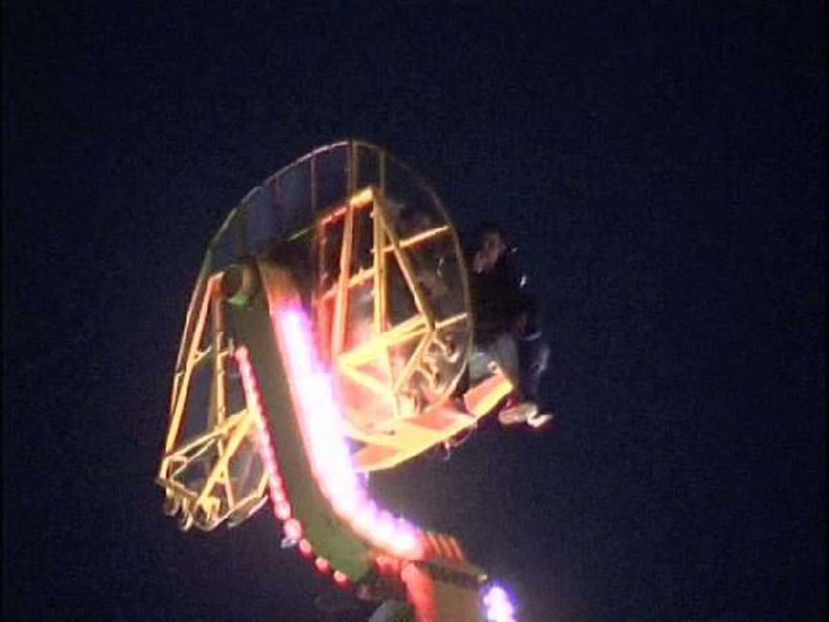 Lunaparkta 40 Metre Yükseklikte Mahsur Kaldılar